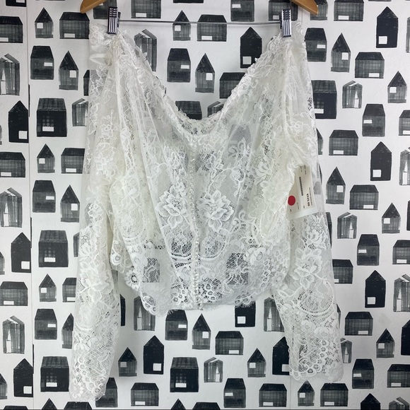 NWT Wedding Dress Lace Overtop with Sleeves - Picture 4 of 7